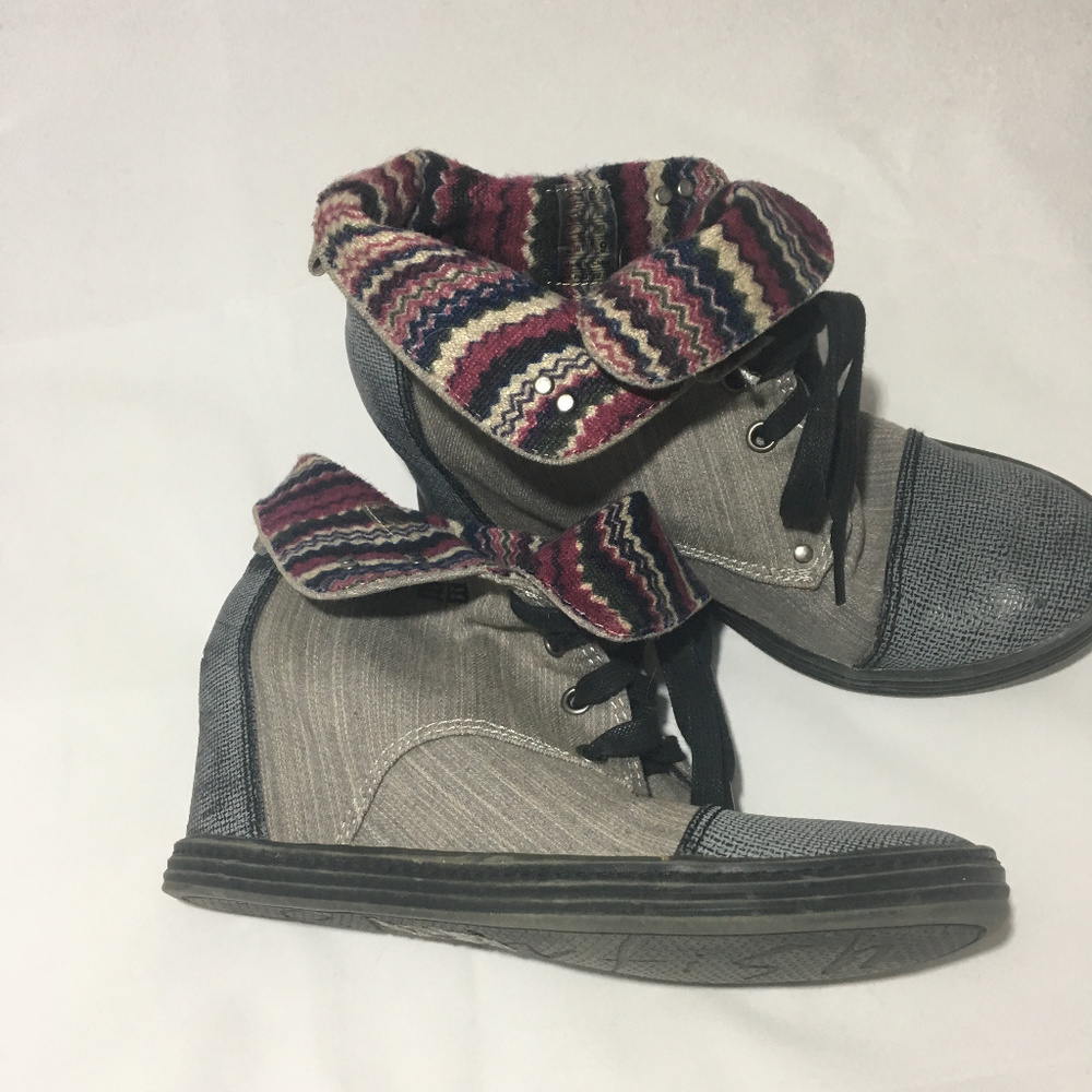 Blowfish 1728 Wedge Shoes